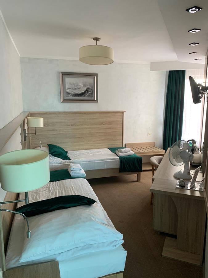 Diament I Brylant Hotel Rawicz Exterior photo